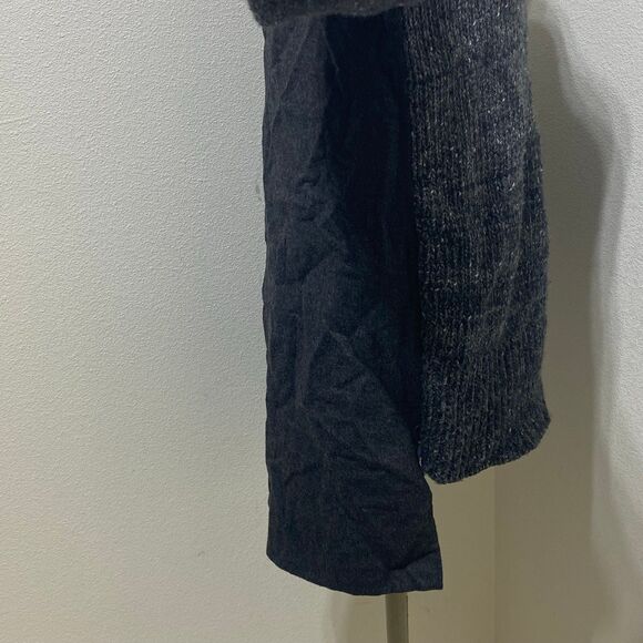 100% Cashmere AKRIS Side Zip Long
Pullover Sweater Size 6 - Picture 5 of 11